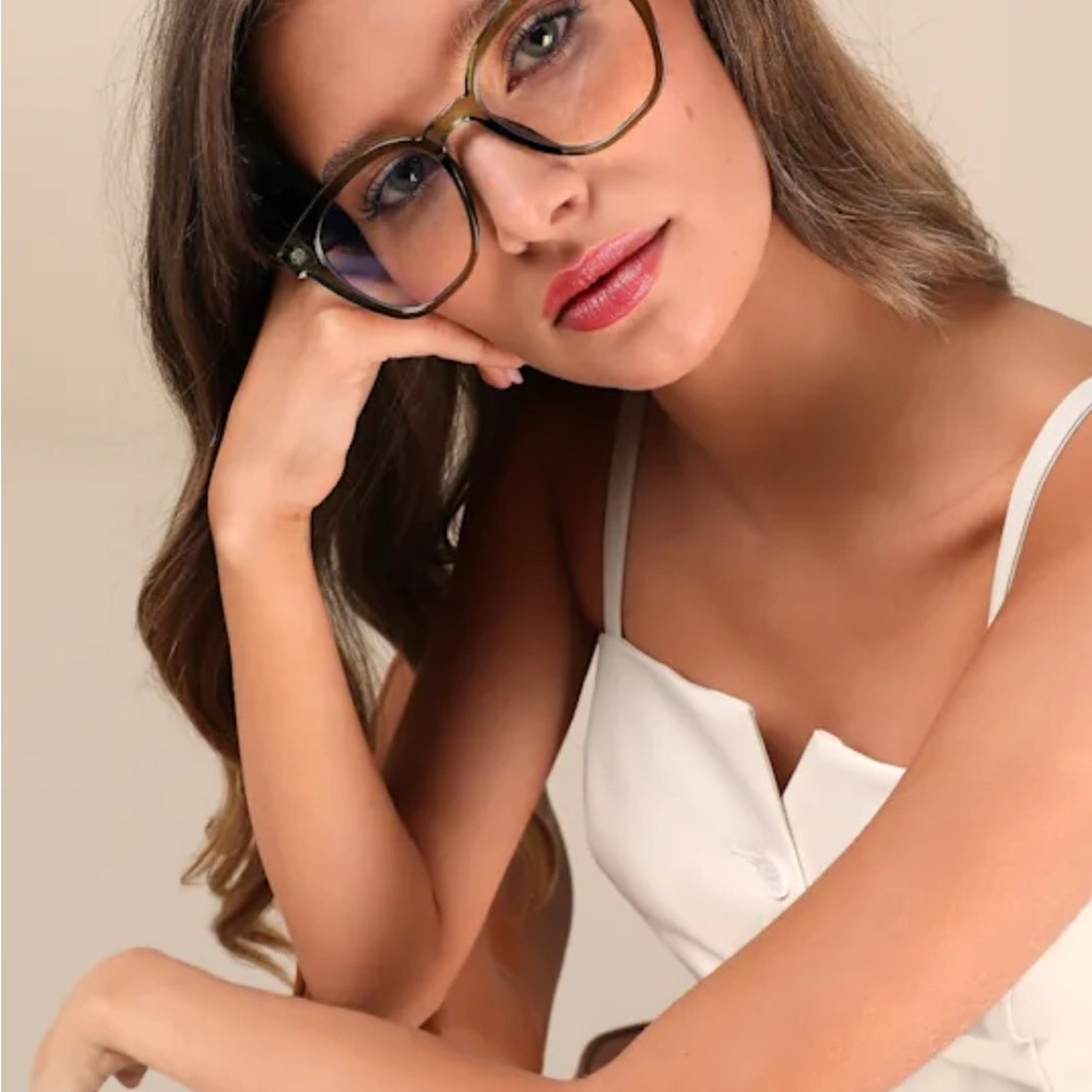 NWOT Lulu’s Olive Green Blue Light Eyeglasses